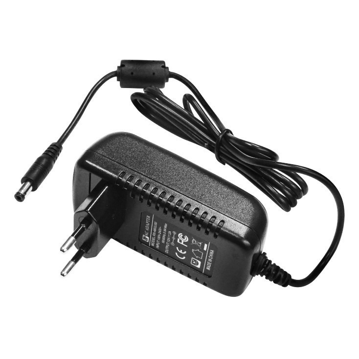 ISPRAVLJAČ 8.4V 2A
